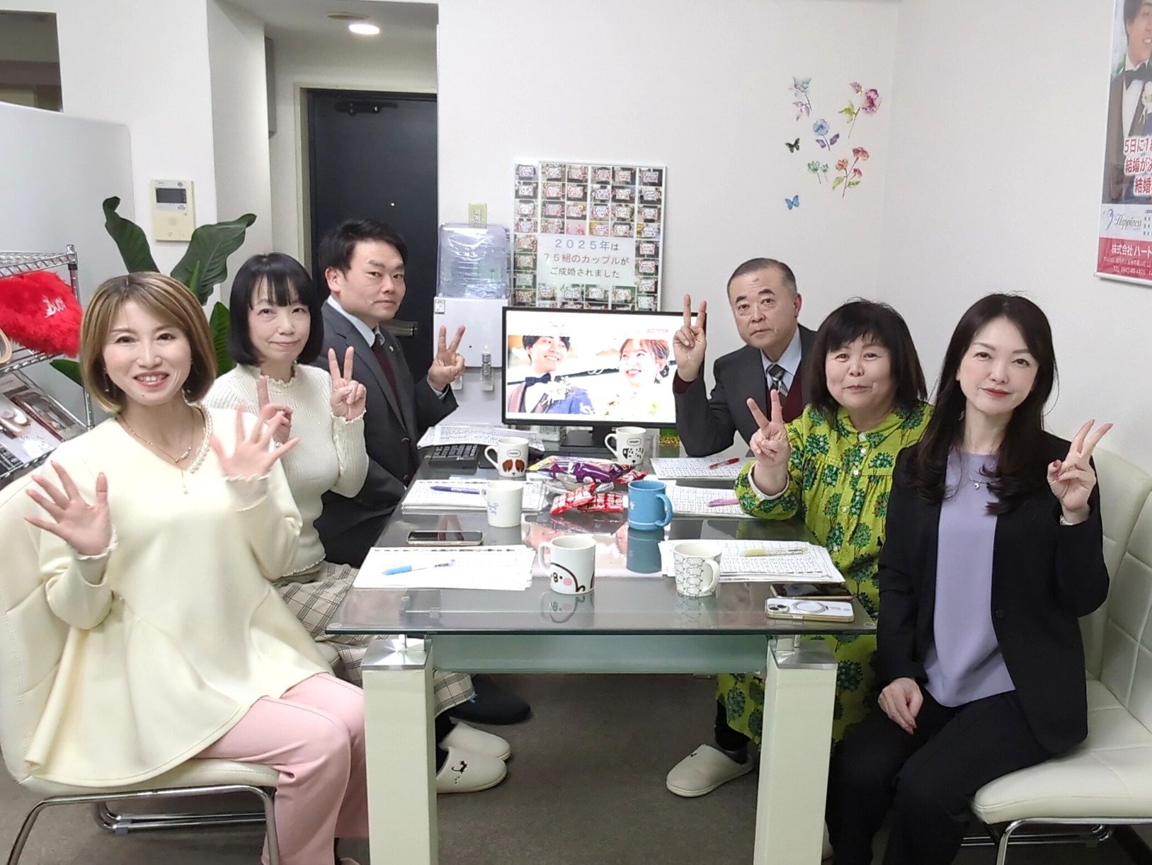 毎週火曜日はスタッフミーティング！ ハピネスの入会金半額のキャンペーンは残り２週間を切りました。みなさんお問合せはお急ぎくださいね(^^♪