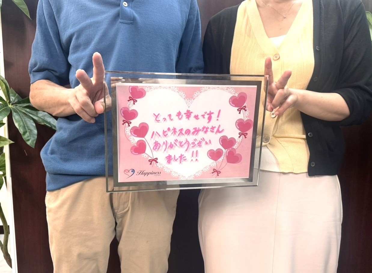 「運命の人が来た！」 ハピネス福岡店は４０代女性と５０代男性のお二人のご成婚💕 彼の一目惚れから始まった嬉しい嬉しい幸せ一杯の物語です✨